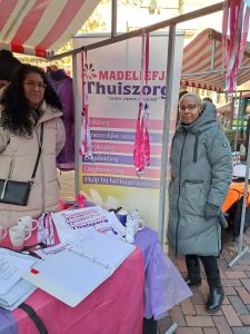 Madeliefje bij banenmarkt Amsterdamse Poort